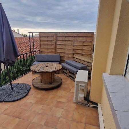 Appartement En Bord De Plage - A 50 M De La Mer Canet-en-Roussillon Exterior photo